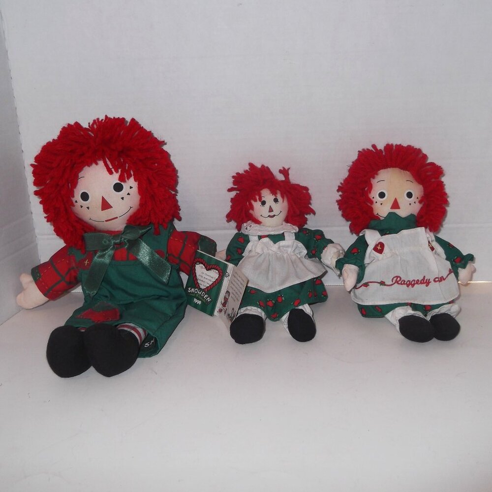 Vintage Raggedy Ann & Andy Snowden and Friends Christmas 8" Plush Doll Set 1998